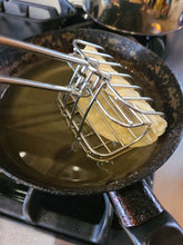 Load image into Gallery viewer, cage and handle - grabbed from the top (vertical bars) of the cage.